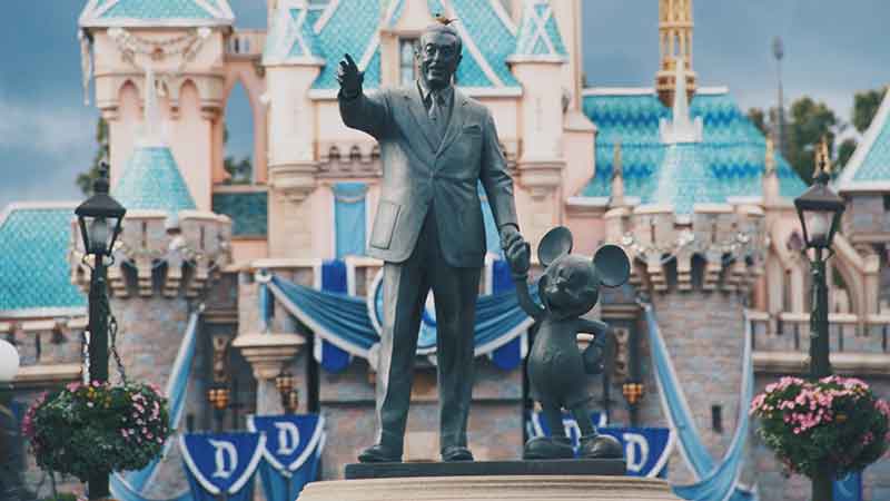 walt disney statue