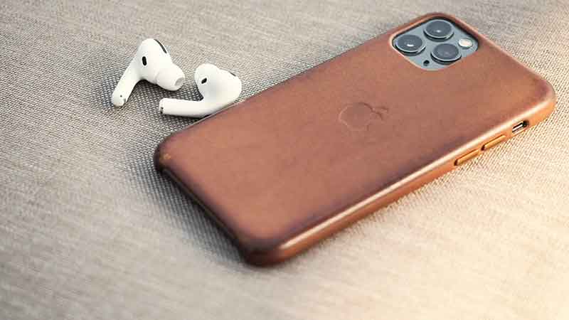 iphone brown case